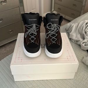 Alexander McQueen Boots “Larry”  size 11 US/44 EU